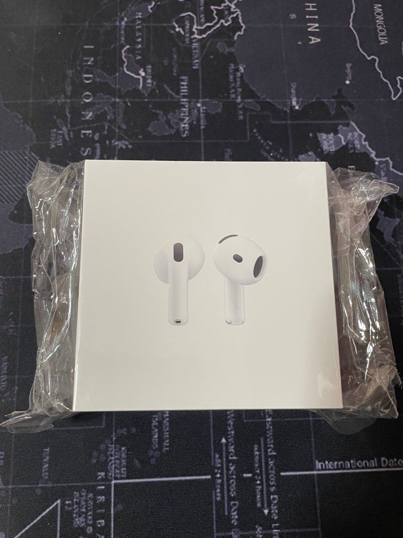 Authentic Apple Airpods 4 without ANC (Category: Headphones & Headsets) located in Manila. Submitted by earleacurato (Listing ID 1383378813, Image 1). Description: For Sale Authentic Apple Airpods 4 without ANC Brand New and Sealed.