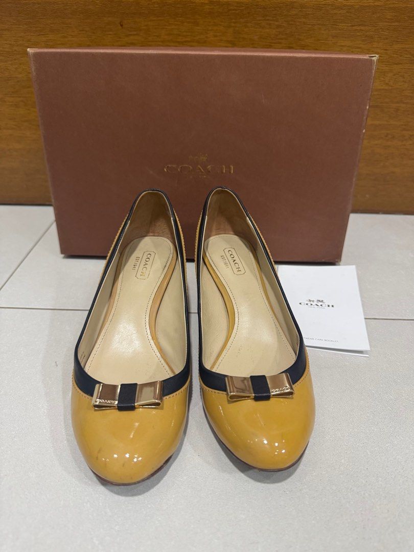 Authentic Coach closed shoes with kitten heels (Category: Heels) located in Manila. Submitted by chinchinshaven (Listing ID 1383425446, Image 1). Description: .