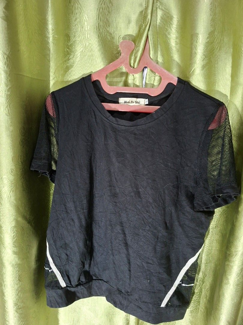 baguss bgt, hitam nya masih pekat dan tebal (Kategori: Atasan) berada di Medan. Dikirim oleh shopingcuzzz (ID iklan 1383330035, Gambar 1). Deskripsi: .