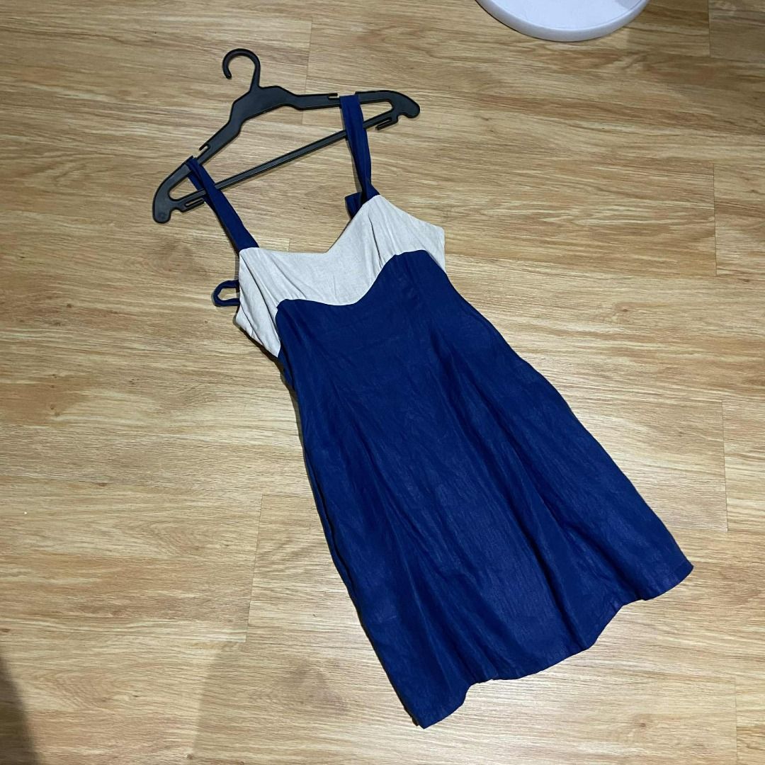 Beyond Collective Chasing the Sea Dress (Category: Dresses) located in San Juan City. Submitted by ctyaps (Listing ID 1383409824, Image 3). Description: rfs: decluttering.