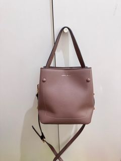 (Kategori: ) berada di . Dikirim oleh dewistuff (ID iklan 1383273996, Gambar 1). Deskripsi: .