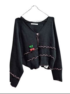 (Kategori: ) berada di . Dikirim oleh babyponnys (ID iklan 1383360177, Gambar 1). Deskripsi: .