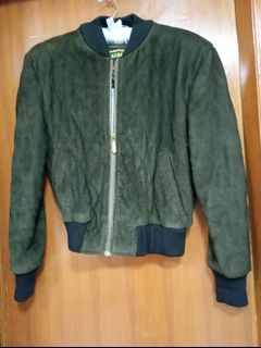 （分類：）位於 。 由 mariat38 提交（商品編號 1383390915，圖片 1）。簡介： 。