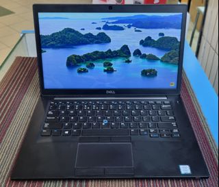 (Category: ) located in . Submitted by tech_laptops.sg (Listing ID 1383308194, Image 1). Description: .