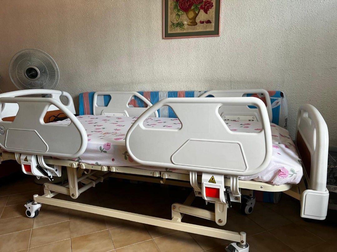 Electric Hospital Bed with Adjustable Features