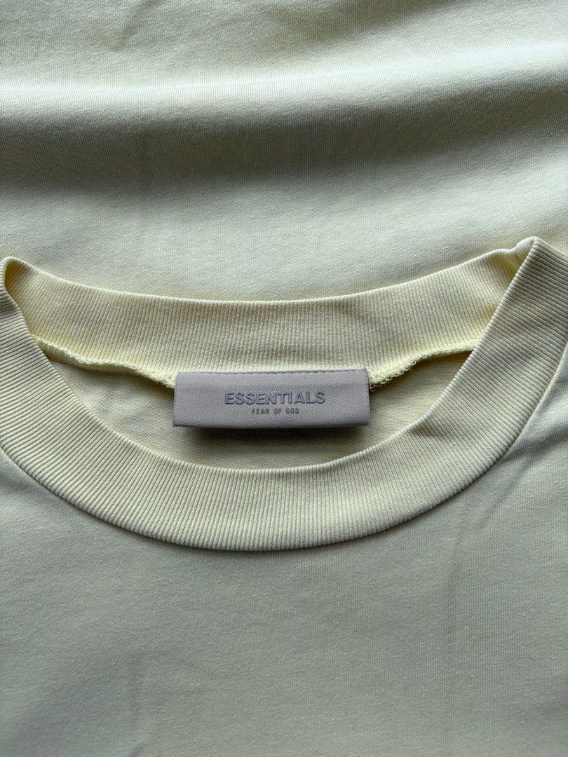 Essentials Fear Of God tee (Category: Tshirts & Polo Shirts ) located in Bacolod City. Submitted by treasurehuntsv2 (Listing ID 1383277604, Image 3). Description: Dimes: 23x29 Excellent condition Color rate 9.5/10 M on tag (oversized can fit large-XL) Issue: Pencil stain at the back (not noticable/visible when worn) Color may vary due to lighting.