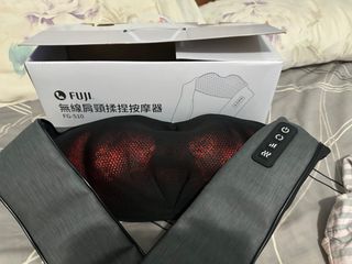 由 twofriends0613 (刊登 ID 1383379913，圖片 1) 提交，位於 的 (類別：)，說明：。