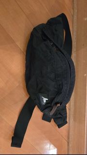 （分類：）位於 。 由 iamarunner 提交（商品編號 1383245470，圖片 1）。簡介： 。