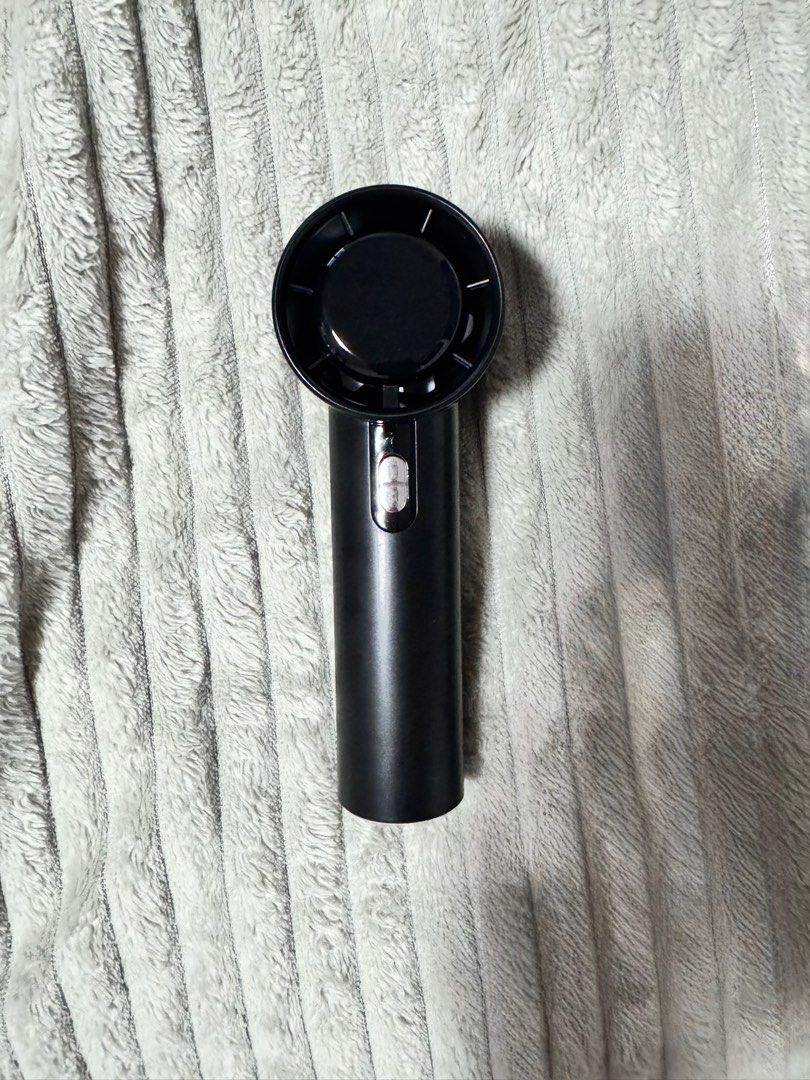 Handheld Minifan (Black) (Category: Fans) located in Marikina City. Submitted by deecluters (Listing ID 1383463135, Image 2). Description: MOP: GCASH MOD: LALAMOVE (Open to other courier services as well as long as arranged by buyer) LOCATION: MARIKINA HEIGHTS.