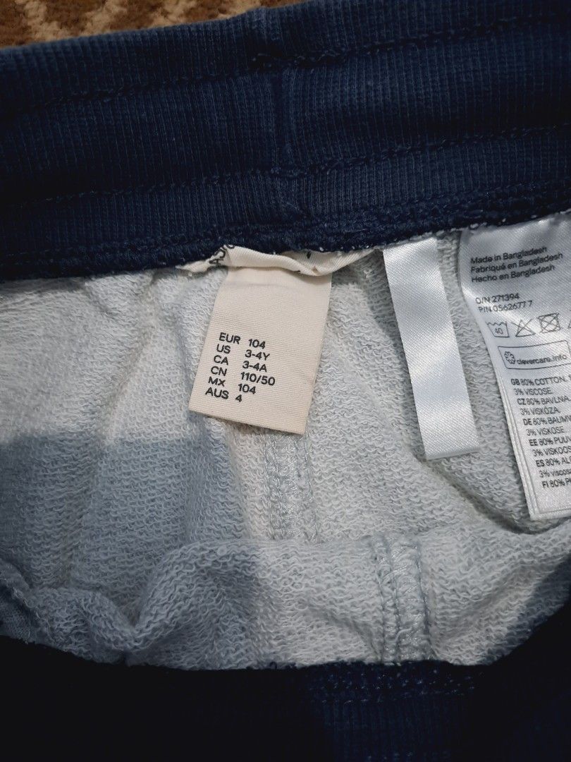 H&M (Kategori: Orang Tua, Bayi & Anak - Lainnya) berada di Badung. Dikirim oleh busystuff (ID iklan 1383302002, Gambar 2). Deskripsi: harga nett shopii + adm 15%.