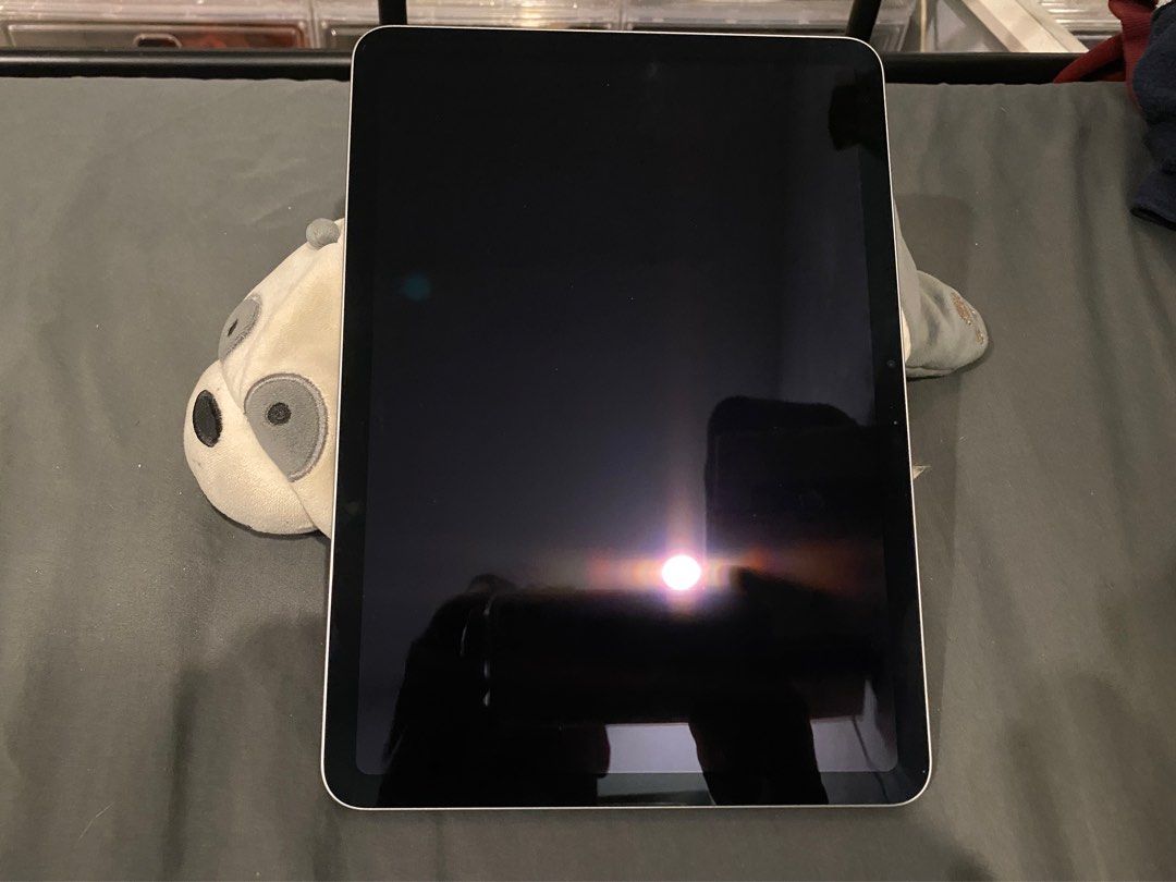 Ipad air m2 11” 128gb (Category: iPad) located in Pateros City. Submitted by joe.adams (Listing ID 1383455351, Image 1). Description: Mint condition. No issues Bought jan 2025 Barely used device Complete inclusions. Box and accessories included Still under warranty 100% battery life.