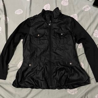 (Kategori: ) berada di . Dikirim oleh thriftbyna26 (ID iklan 1383447311, Gambar 1). Deskripsi: .