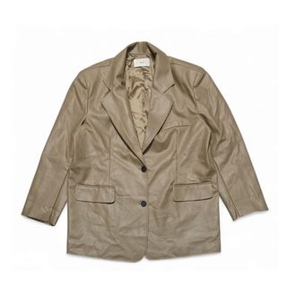 (Kategori: ) berada di . Dikirim oleh traktatcloset (ID iklan 1383295540, Gambar 1). Deskripsi: .