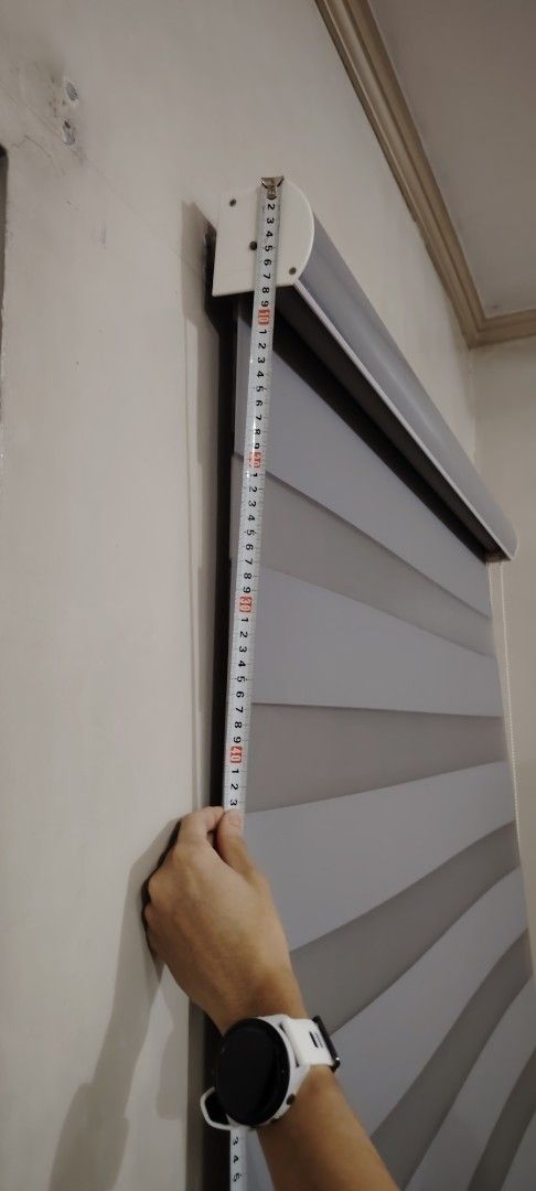 Korean Blinds (Category: Curtains & Blinds) located in Quezon City. Submitted by securetechphi (Listing ID 1383352758, Image 3). Description: Korean Blinds from Excellent Home Decor Grey white alternate color In vert good condition 2pcs for 1500 measurement 105cm x 142cm Height Location QC Mindanao Ave.