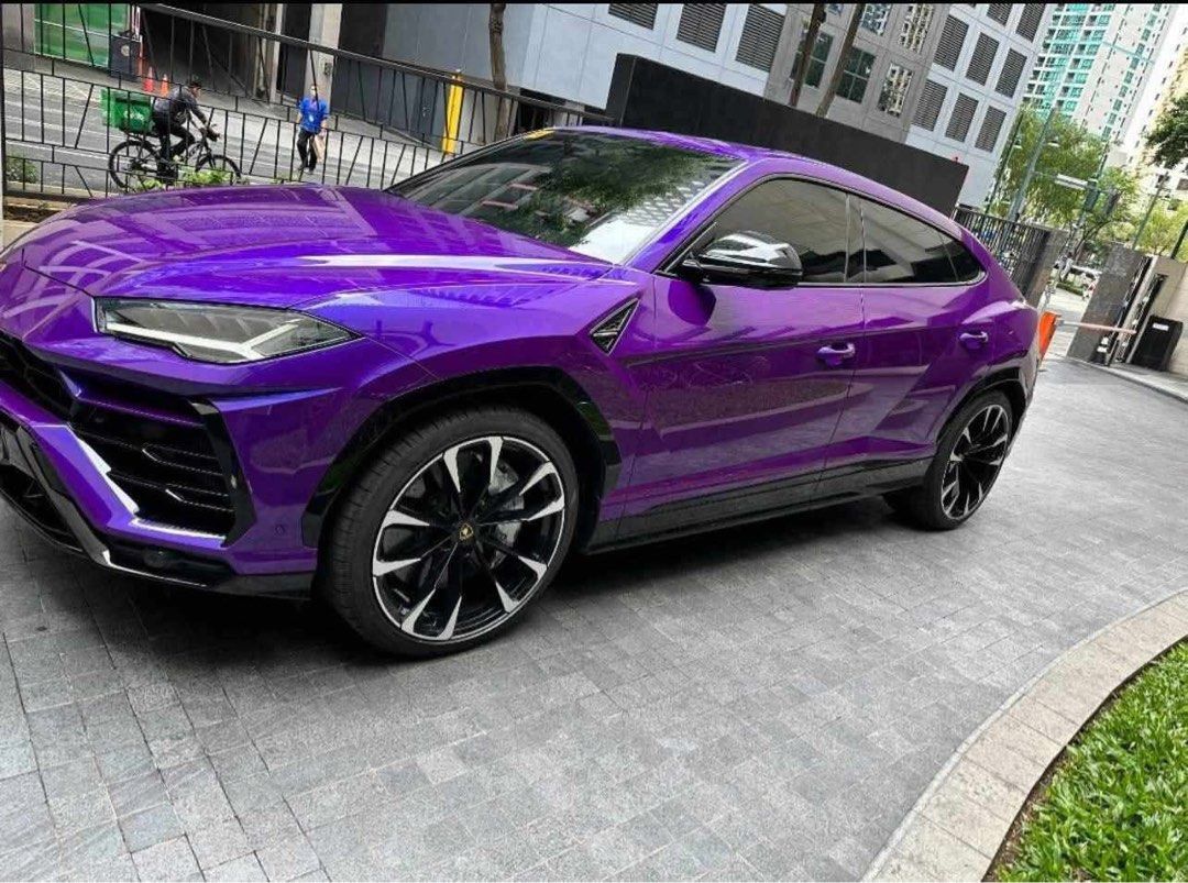 Lamborghini Urus A/T Auto (Category: Used Cars) located in Manila. Submitted by quality_cars (Listing ID 1383301182, Image 3). Description: FOR SALE ‼️ 2023 Lamborghini URUS 150 only mileage 657hp twin-turbocharged 4.0 Liter V8 Gasoline 8 speed automatic transmission Top speed 305km /hr Fully Loaded Rear Power Seat Compelete papers No issue Price: 23m 📍BGC.