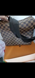 (Category: ) located in . Submitted by lud123 (Listing ID 1383311184, Image 1). Description: .