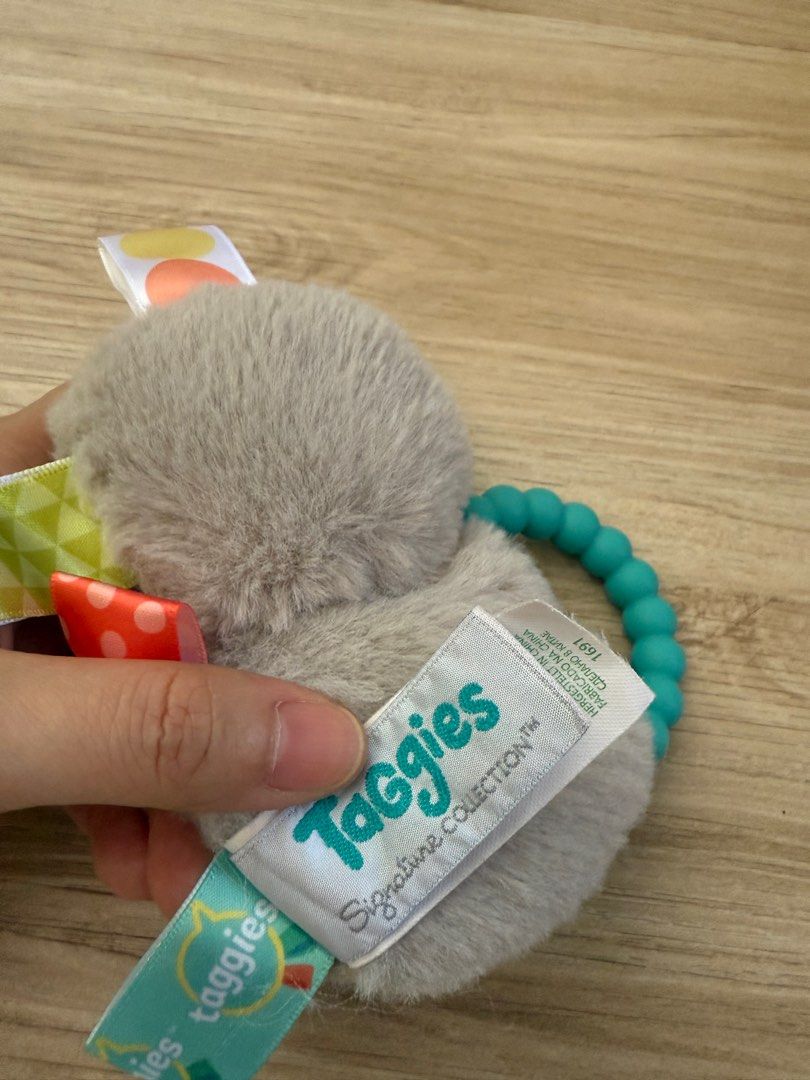 Mary Meyer Rattle Slot (Category: Infant Playtime) located in Kota Bharu. Submitted by sareenasareena (Listing ID 1383347959, Image 3). Description: .