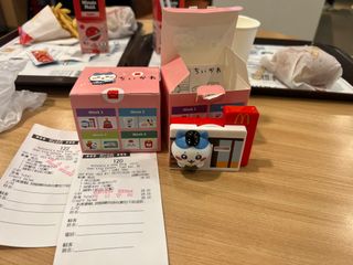 （分類：）位於 。 由 andychau238 提交（商品編號 1383386559，圖片 1）。簡介： 。
