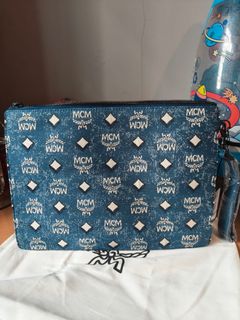 (Category: ) located in . Submitted by shop_.g (Listing ID 1383367556, Image 1). Description: .