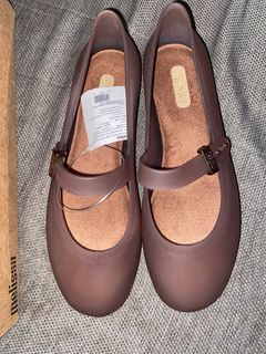 (Kategori: ) berada di . Dikirim oleh rinihrwn (ID iklan 1383288537, Gambar 1). Deskripsi: .