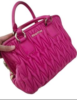 (Kategori: ) berada di . Dikirim oleh elserrascloset (ID iklan 1383274242, Gambar 1). Deskripsi: .