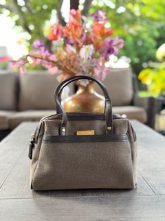 (Category: ) located in . Submitted by ehloysah (Listing ID 1383287010, Image 1). Description: .