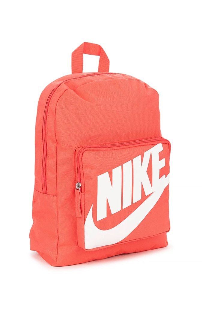 Nike Classic backpack (16L) International one size (Category: Backpacks) located in Gloria. Submitted by sheribells (Listing ID 1383463072, Image 1). Description: .
