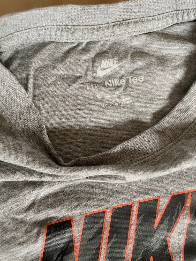 Nike shirt (Category: Tshirts & Polo Shirts ) located in Manila. Submitted by lrj_stuff (Listing ID 1383306869, Image 3). Description: .