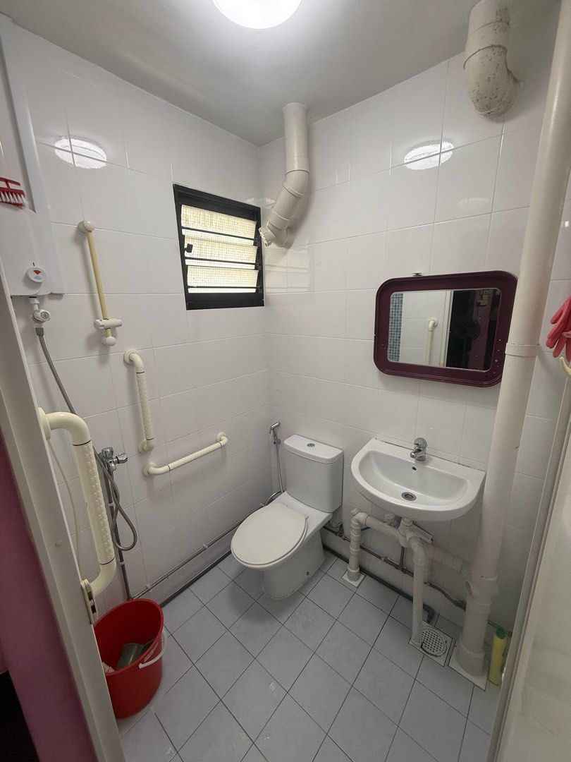 NO AGENT FEES.8mins walk Farrer Park MRT. Two bedroom unit (3RM) whole unit for rental from 15/08/2563227232777601111
