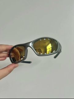 (Category: ) located in . Submitted by luxe_pick_planet (Listing ID 1383396212, Image 1). Description: .
