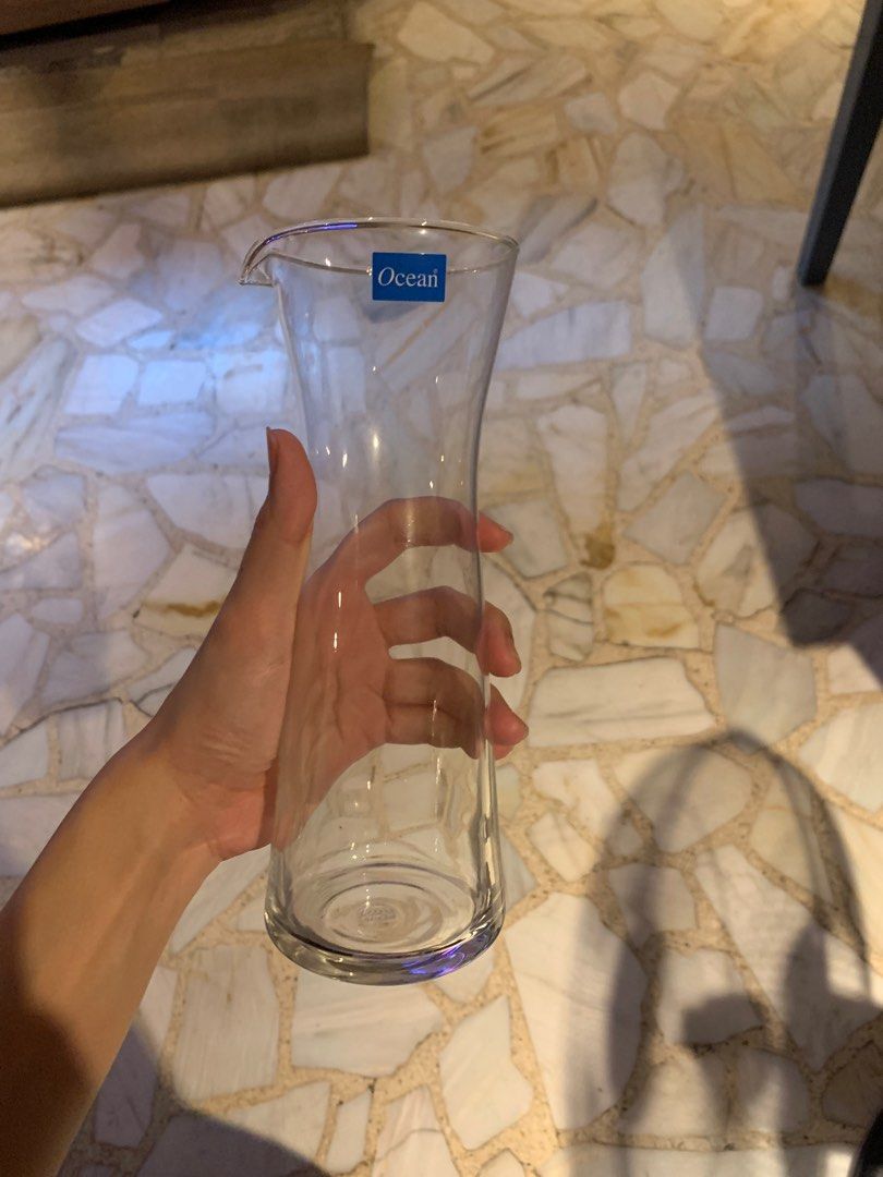 Ocean Glass carafe 610 ml (Category: Pitchers & Dispensers) located in Makati City. Submitted by xaannee (Listing ID 1383354782, Image 2). Description: 250each ₱600 take all 4pcs Bnew never used No issue no cracks Pick up at makati.