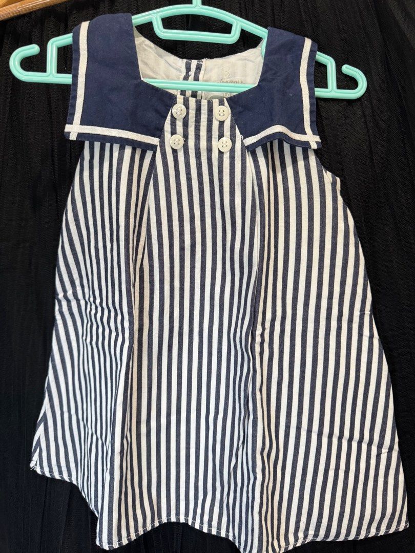 Preloved baju anak perempuan brand mothercare (Kategori: 1 hingga 3 tahun) berada di Bekasi. Dikirim oleh sorapl (ID iklan 1383384876, Gambar 1). Deskripsi: Preloved brand mothercare Size 12-18 months.