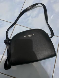 (Kategori: ) berada di . Dikirim oleh prelovedbygwennn_ (ID iklan 1383394157, Gambar 1). Deskripsi: .