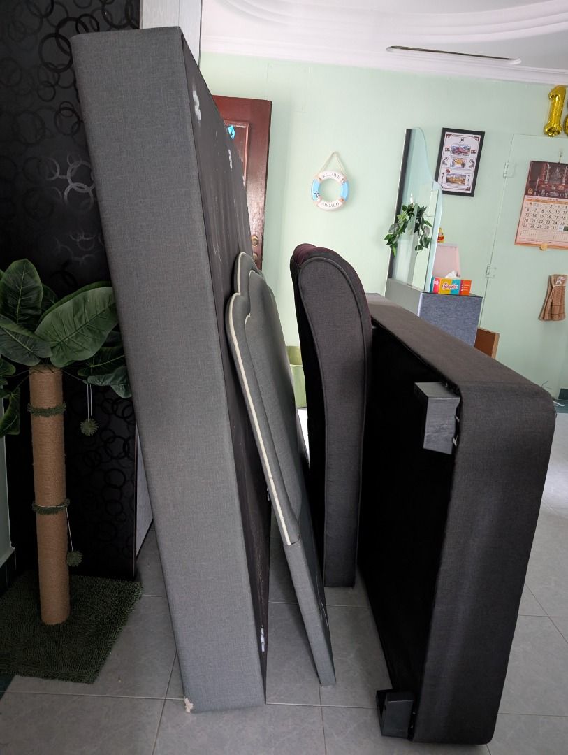 Queen Size Bed Frame with Headboard65075079619586114