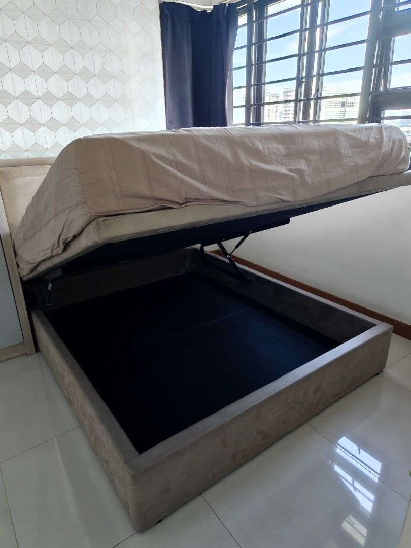 Queen Size Storage Bed Frame - Beige65075097145219111