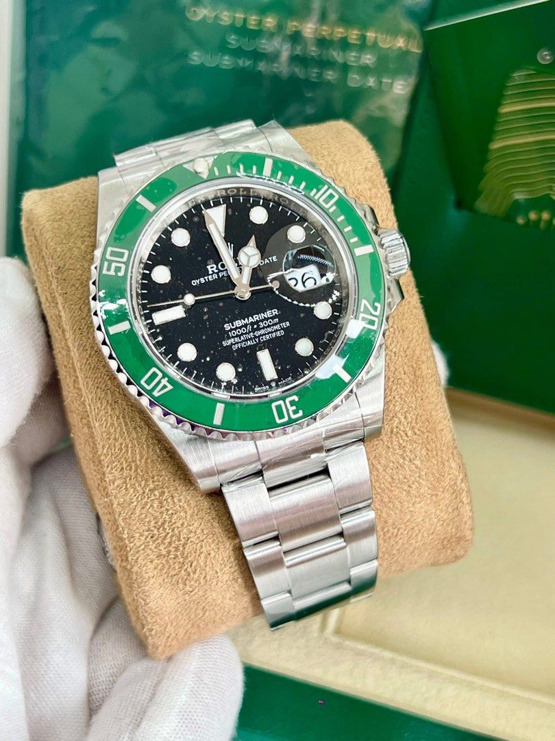 Rolex starbucks (Category: Luxury Watches) located in Cabanatuan. Submitted by albertgonzales27 (Listing ID 1383316086, Image 1). Description: Submariner Date Ceramic Starbucks Reference 126610LV 2020 year model Under warranty until Sept 2025 41mm case size 9.5/10 mint like new condition Complete full set Trades accepted up or down .
