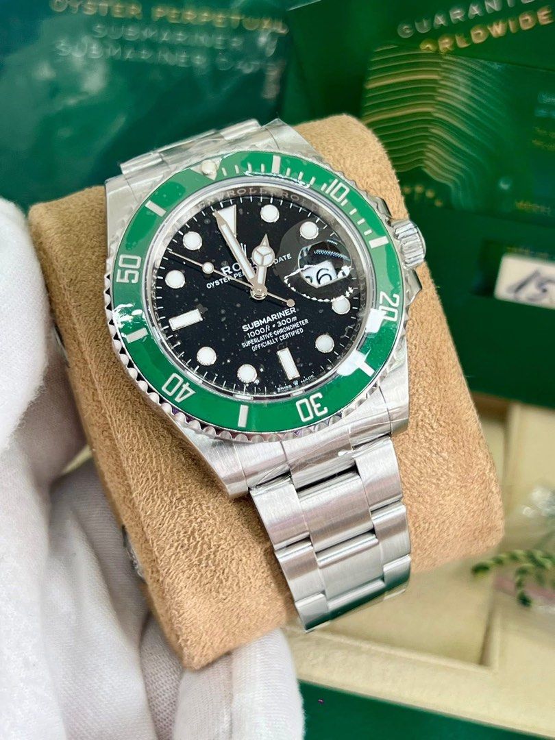 Rolex starbucks (Category: Luxury Watches) located in Cabanatuan. Submitted by albertgonzales27 (Listing ID 1383316086, Image 2). Description: Submariner Date Ceramic Starbucks Reference 126610LV 2020 year model Under warranty until Sept 2025 41mm case size 9.5/10 mint like new condition Complete full set Trades accepted up or down .