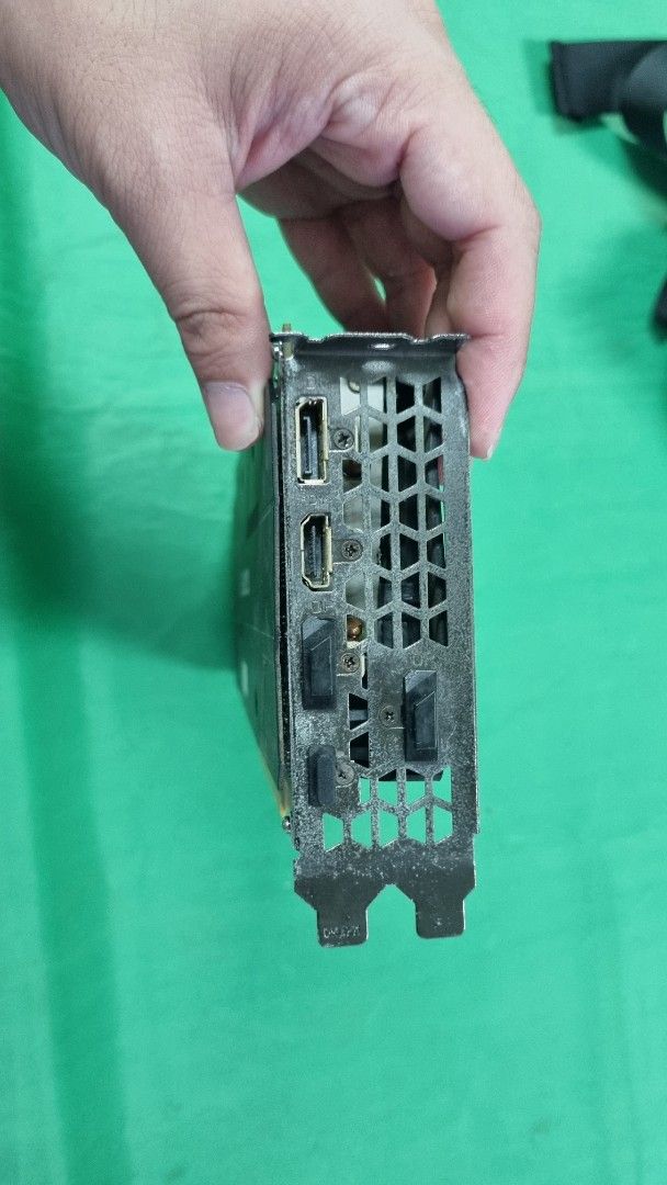 RTX 2070 Windforce 8G Gigabyte GeForce Graphics Card63205799217281113