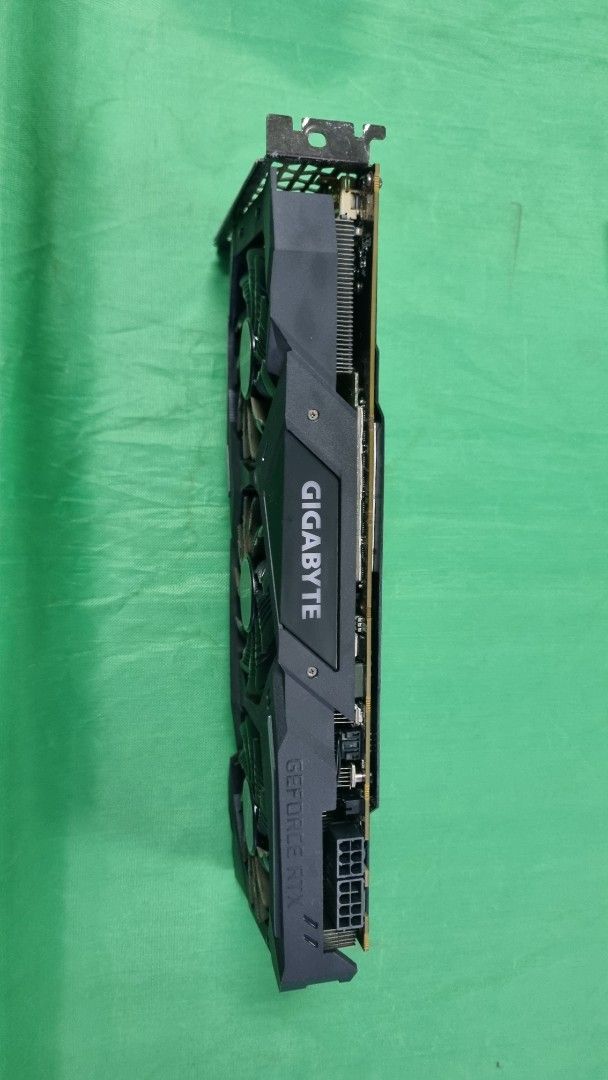 RTX 2070 Windforce 8G Gigabyte GeForce Graphics Card63205799217281111