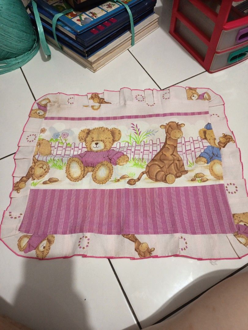 Serung bantal bayi (Kategori: Orang Tua, Bayi & Anak - Lainnya) berada di Bandung. Dikirim oleh holaholy (ID iklan 1383319206, Gambar 1). Deskripsi: .