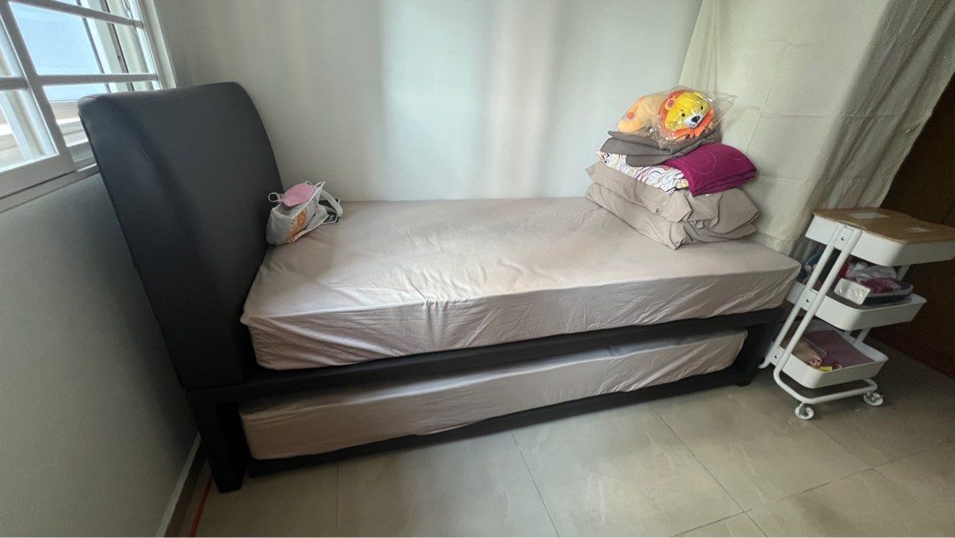 Single Bed Frame & mattresses