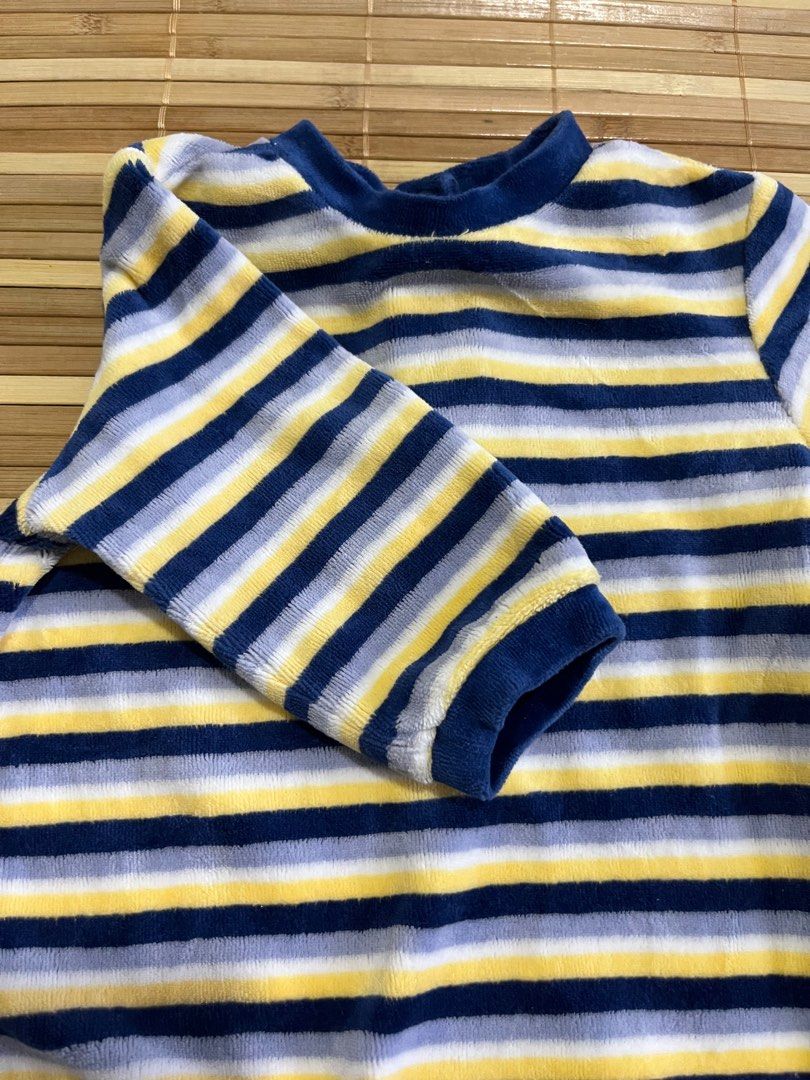 Jumpsuit (Category: Babies & Kids Fashion) located in Kuala Lumpur. Submitted by sansansdisplay (Listing ID 1383400118, Image 3). Description: Preloved 0-3 mos.
