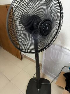 (Category: ) located in . Submitted by findstuffssss (Listing ID 1383327080, Image 1). Description: .