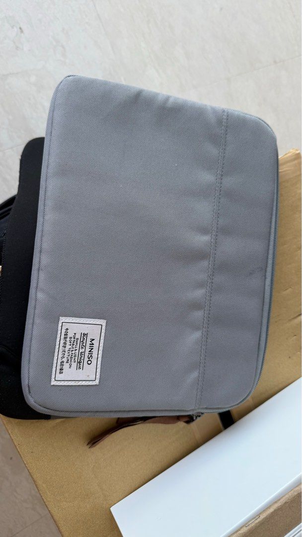 Tablet / Laptop Sleeve x 2