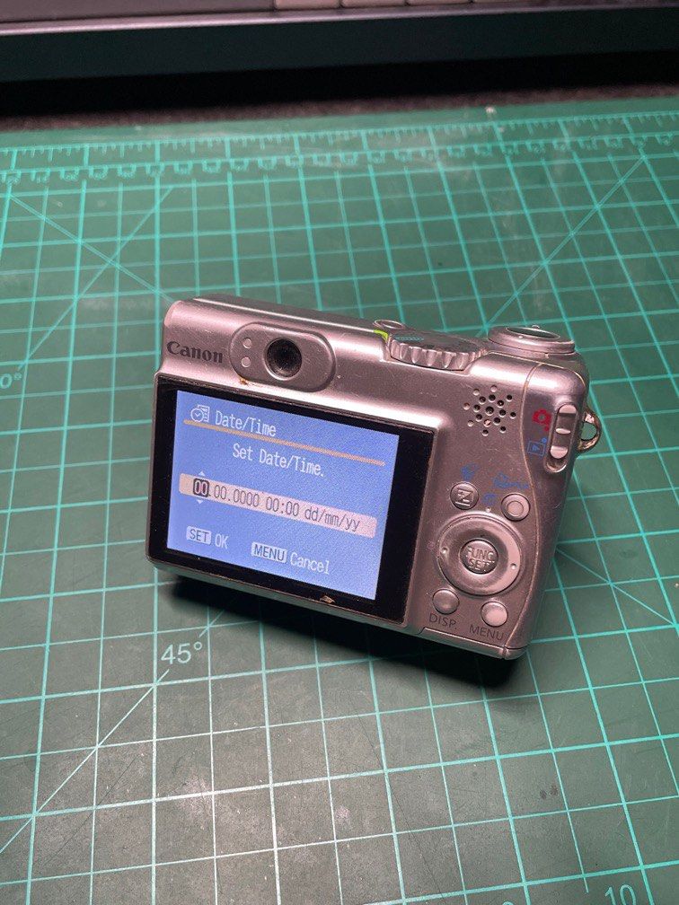 Tested Canon A540 (Category: Cameras) located in Talisay. Submitted by dararaki (Listing ID 1383457732, Image 2). Description: for parts/repair, camera is tested but lens stuck error. can be used for parts replacement as well. super responsive also (will send video) lcd screen - perfect condition body - scratches, no port cover buttons - crisp, faded dials battery compartment- no signs of rust flash - still works fine negotiable ship via jnt/lbc 