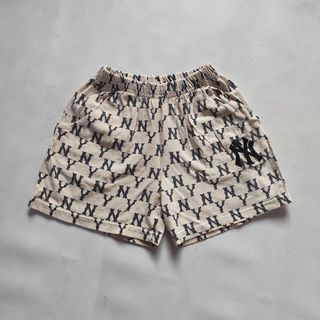 (Kategori: ) berada di . Dikirim oleh 2ndway_thrift (ID iklan 1383282521, Gambar 1). Deskripsi: .