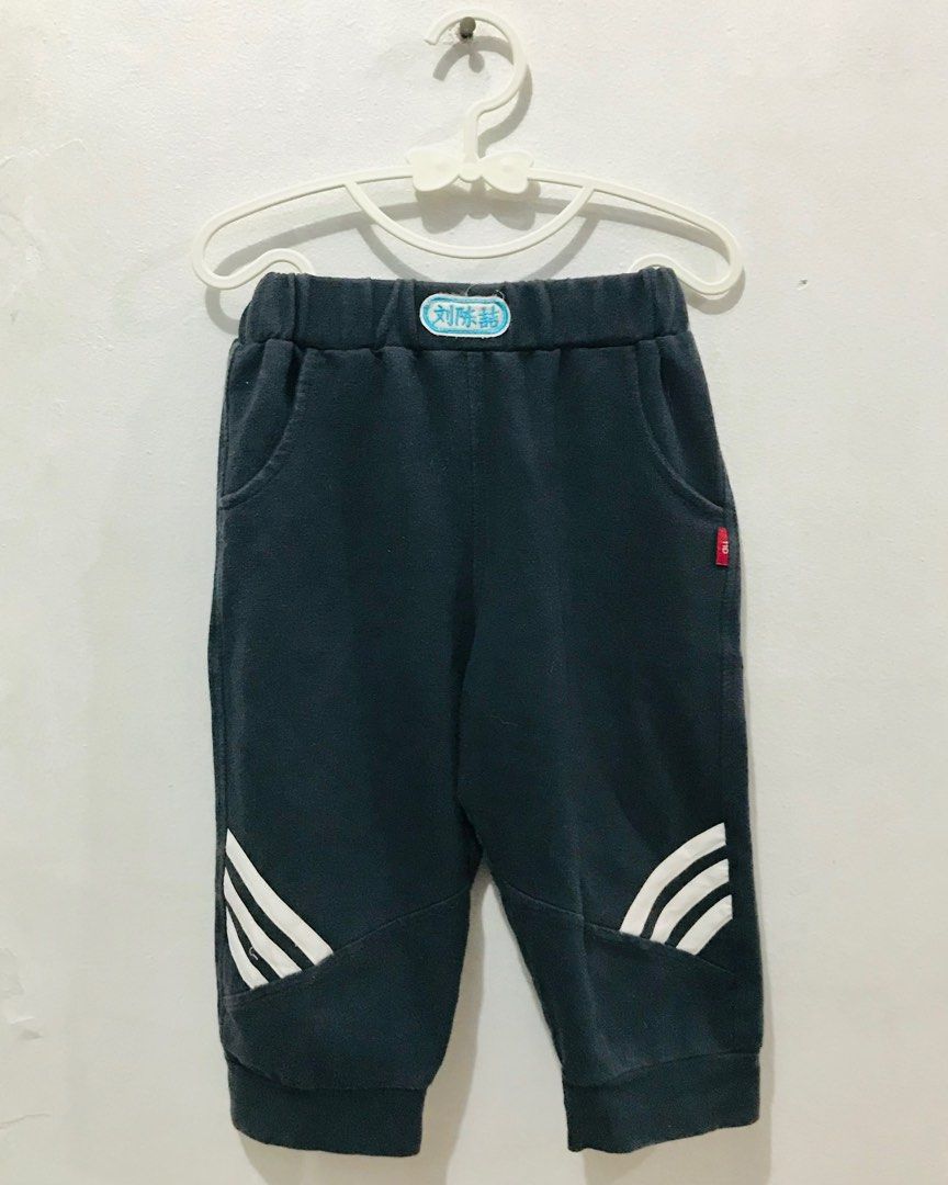 Toddler Sweatpants (Category: Babies & Kids Fashion) located in Pasig City. Submitted by adikinsdeclutter (Listing ID 1383347624, Image 1). Description: .