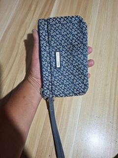 (Category: ) located in . Submitted by adonid (Listing ID 1383397916, Image 1). Description: .