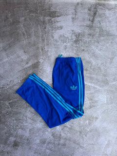 (Kategori: ) berada di . Dikirim oleh sengkang_thrift.2nd (ID iklan 1383433198, Gambar 1). Deskripsi: .