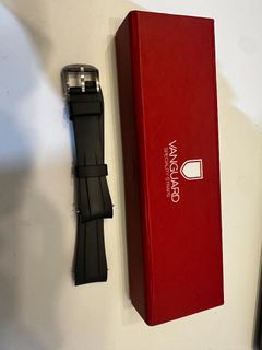 (Category: ) located in . Submitted by timepiecetalk (Listing ID 1383442297, Image 1). Description: .